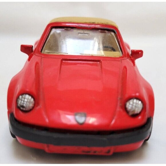 Maisto Porsche 911SC Red and Tan 1/36 Scale - READ - Picture 6 of 9